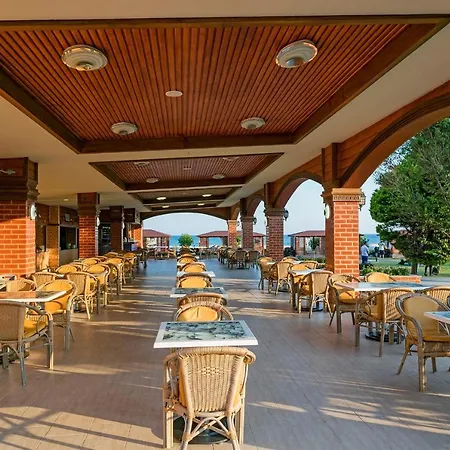 Medworld Health & Rehabilitation Center Pine Beach Hotel 5*